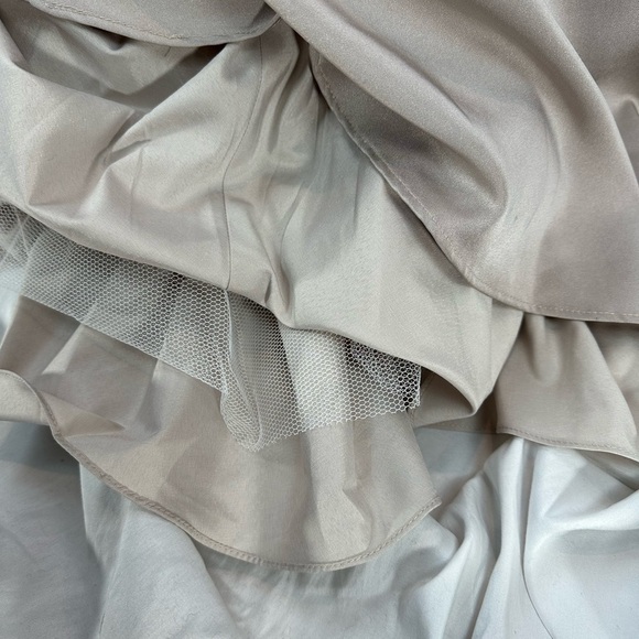 La Femme Short Sleeve Beaded Embroidered Trumpet Gown - Champagne - size 12 - Picture 6 of 10